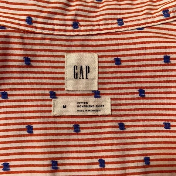 GAP M White Red Vertical Stripes Blue Swiss Dot Americana Fitted Boyfriend Shirt - Picture 10 of 14
